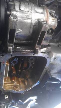 lower oil pan 4
