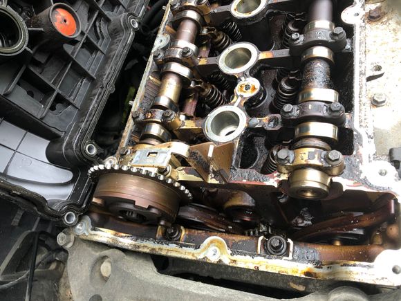 Ate the timing chain and sheared the cam shaft bolt.  