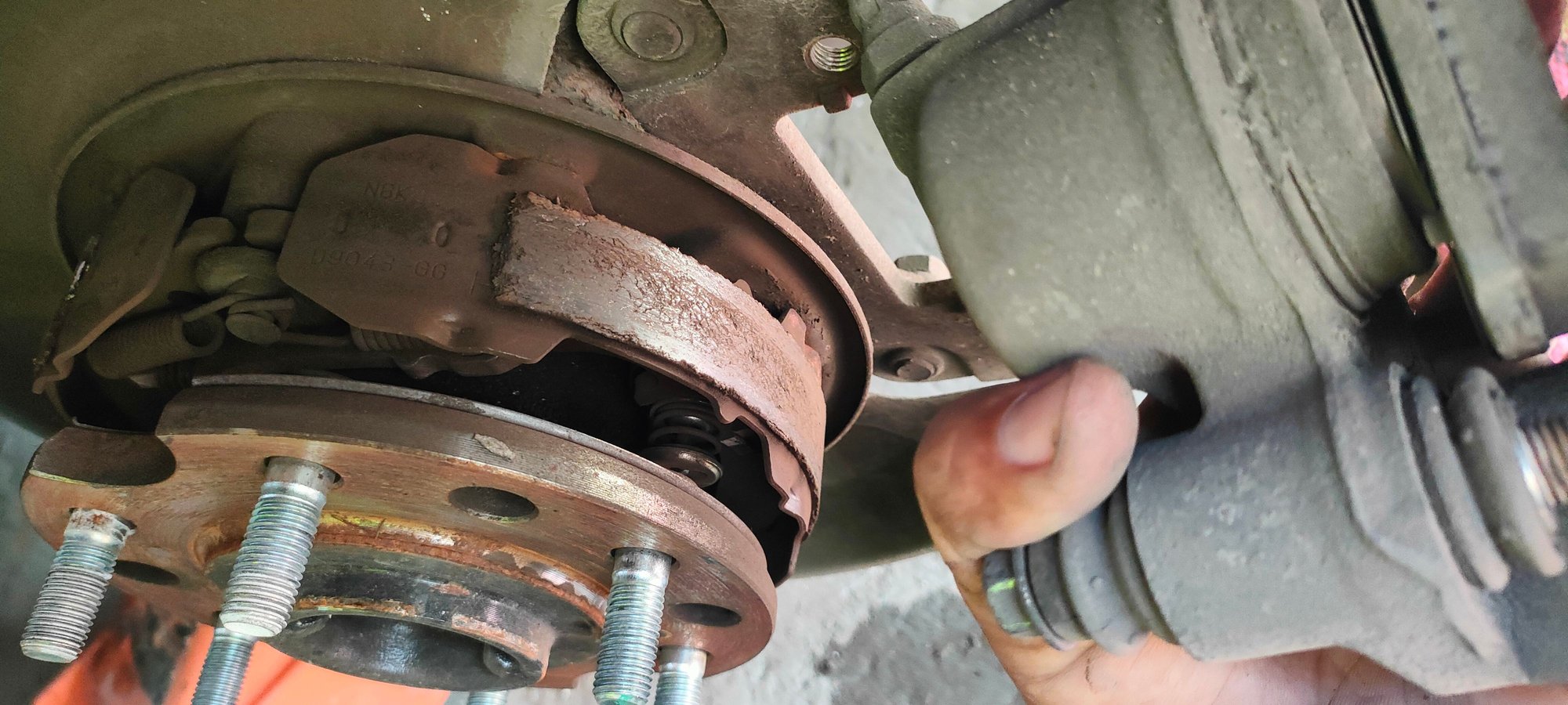 Rear brake shoe montero gen 3 Mitsubishi Forum Mitsubishi