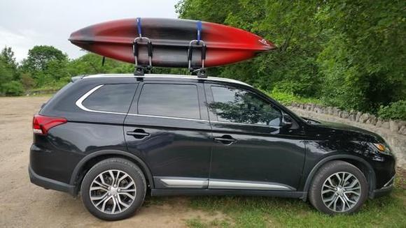 2016 Mitsubishi Outlander GT V6 S AWC, Thule Hull a Port 835PRO, Ascend D10 Sit In Kayak  (10)