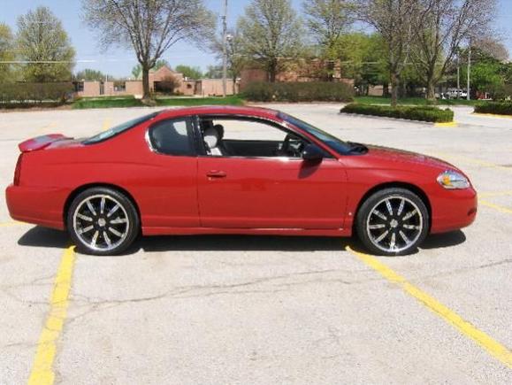 2007 Monte w/20" Zora wheels and 255/35-20 tires