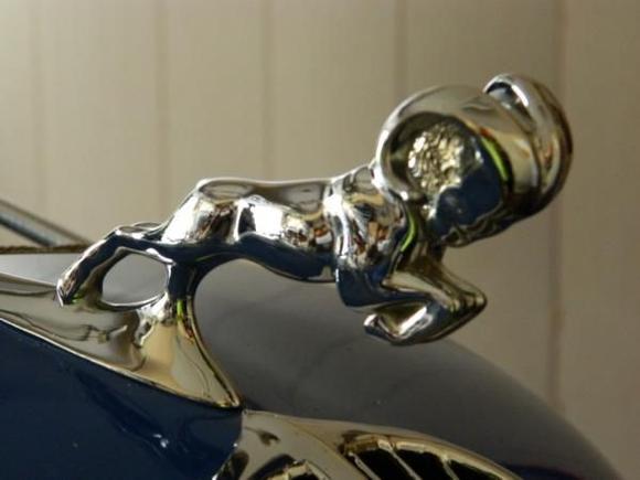 1936 Dodge Ram hood ornament