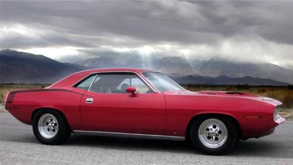 Cuda 3

Back roads of Bishop Ca, fall of 2007