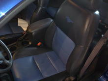 2 Toned Leather Seats