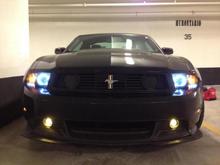 Raxiom Headlights with H11 6000k HID conversion, Eurolite H11 yellow halogen fog lights.