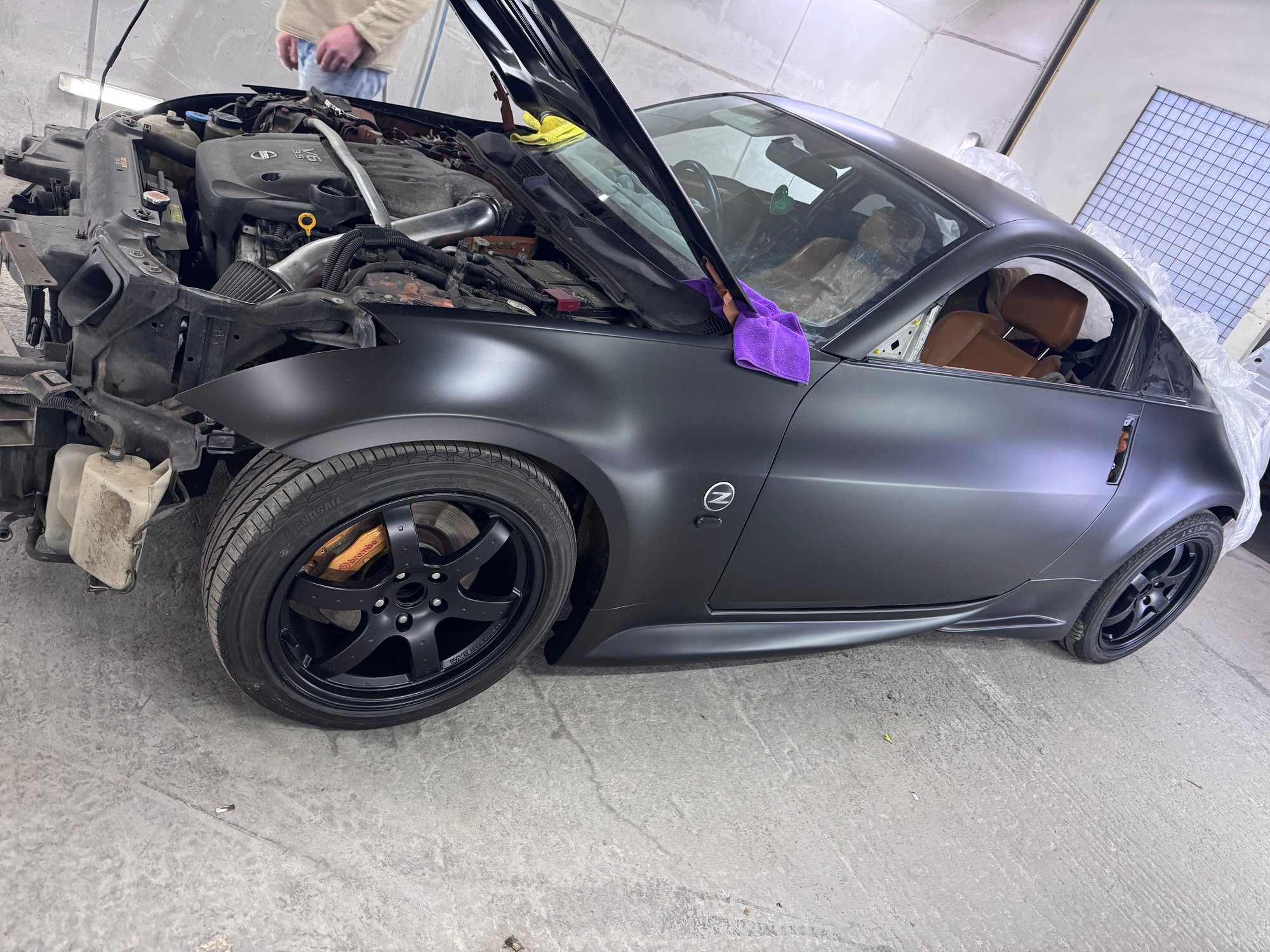 Wheels back and door handles refurbed as I bought LHD ones again 😩