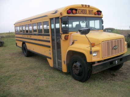 1996 Blue Bird Chevy school bus camper little home