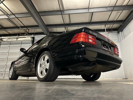 2000 Mercedes-Benz SL500