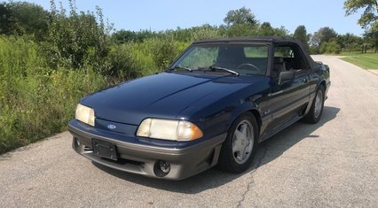 1993 Ford Mustang GT Convertible