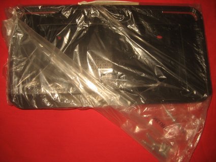 NOS 2004-08 Pontiac Grand Prix front license Brkt