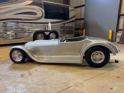 1927 Ford Don Davis T Rod Rolling Art Work