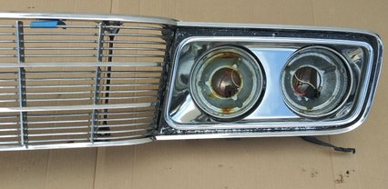 1965 Chrysler Newport New Yorker Grille