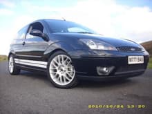 Ford Focus ST170 Front View 2002 Black 2