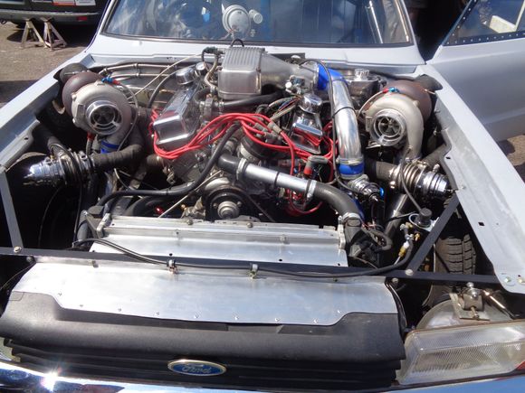 I think this dragster should have some big power!!