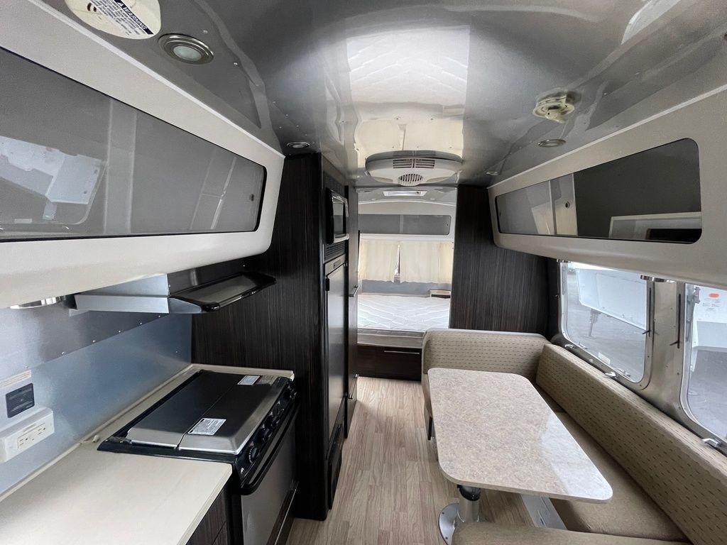 2015 Airstream international signature 23fb