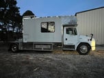 2000 Freightliner Toterhome LOW miles!  for sale $60,000 