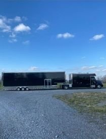 Renegade Freightliner Toterhome + 2006 Renegade 45’.   for Sale $199,690 