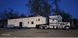 2002 United Expressway 56ft Stacker trailer. Beautiful