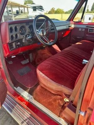 1986 Chevrolet Suburban  for sale $15,895 