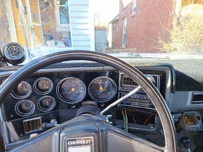 1988 Chevrolet Suburban  for sale $8,495 