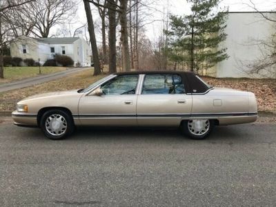 1995 Cadillac DeVille  for sale $11,895 