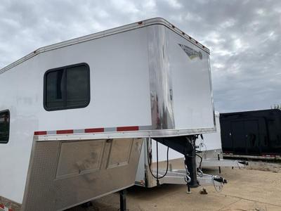 2022 Vintage Trailers Outlaw Custom  **CLEARANCE** 40'   for sale $53,995 