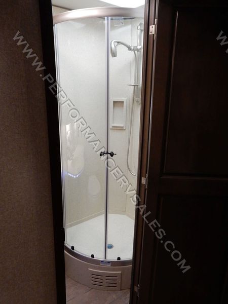 2019 Dynamax Dynaquest XL 37BH