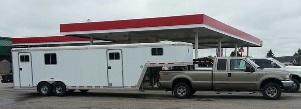 1998 Featherlite GN enclosed car hauler  for Sale $19,950 