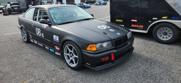 BMW E36 IS  for Sale $24,900 