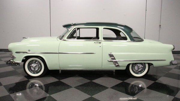 1953 Ford Customline for Sale $19,995