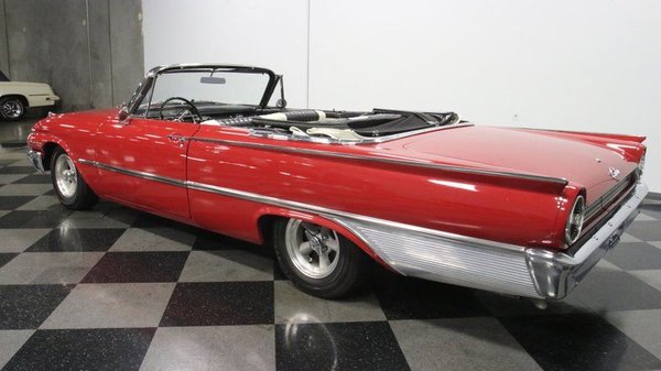 1961 Ford Galaxie Sunliner Convertible for Sale $35,995