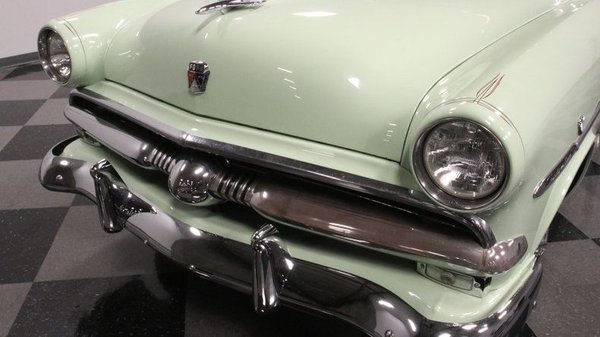1953 Ford Customline for Sale $19,995