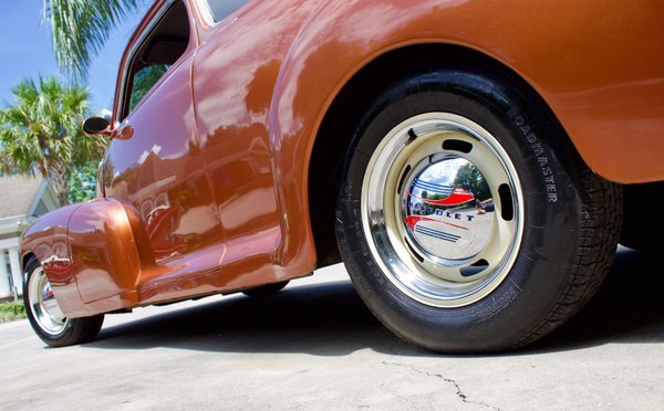 1947 Chevrolet Fleetline Aero Sedan Resto-Mod