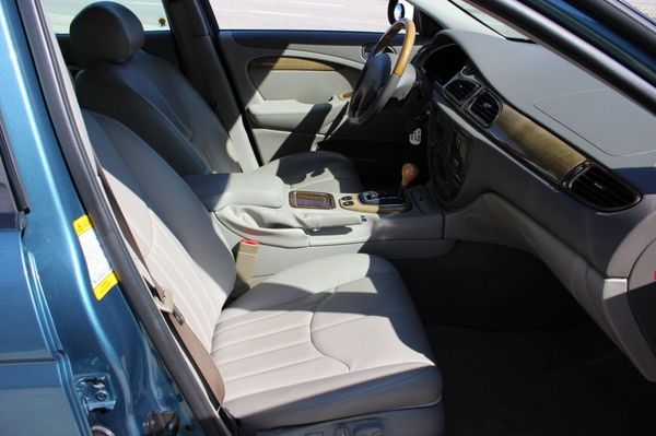2001 Jaguar S-Type 4.0 4dr Sedan for Sale $12,900