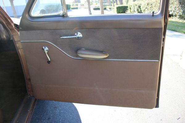 1951 Ford Custom for Sale $15,900