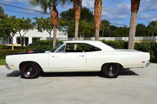 1969 Plymouth Road Runner