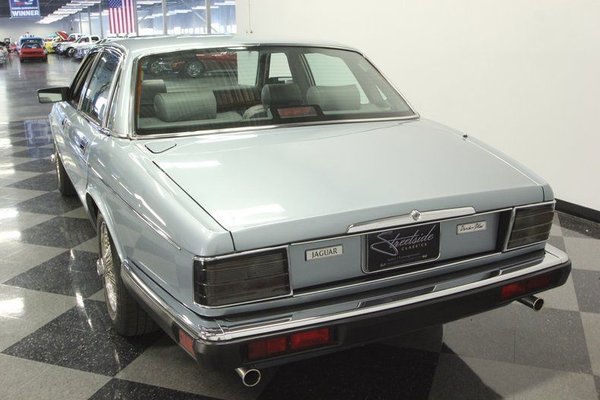 1990 Jaguar XJ6 Vanden Plas for Sale $9,995