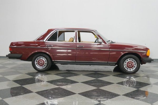 1983 Mercedes-Benz 240D for Sale $18,995