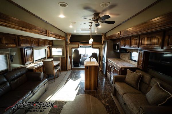 2015 Haulmark Motor Coach Motor Home 4505FG