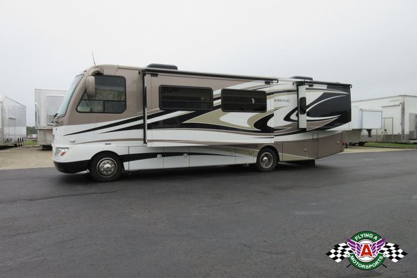 2011 Thor Motor Coach Serrano Motorhome
