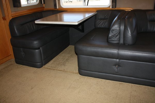 2008 Haulmark/ Pre-emission chassis for Sale $159,995