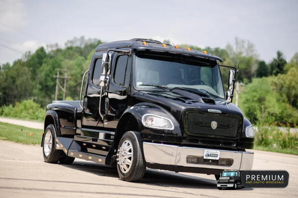 2006 FREIGHTLINER M2-106 P2 SPORTCHASSIS  for Sale $89,500 