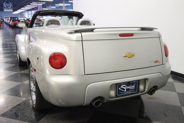 2004 Chevrolet SSR for Sale $23,995