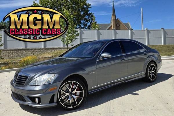 2009 Mercedes-Benz S-Class  for Sale $16,900 