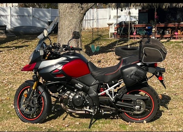2014 Suzuki DL 1000 V-Strom with low miles 9k  for Sale $7,200 