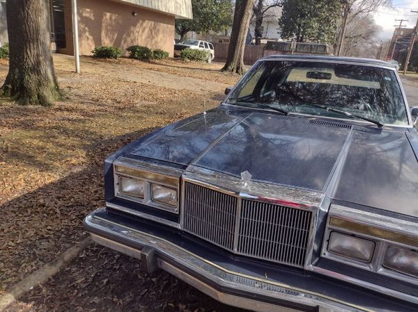 1985 Chrysler Fifth Avenue  for Sale $6,995 