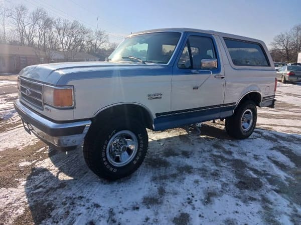 1990 Ford Bronco  for Sale $21,995 