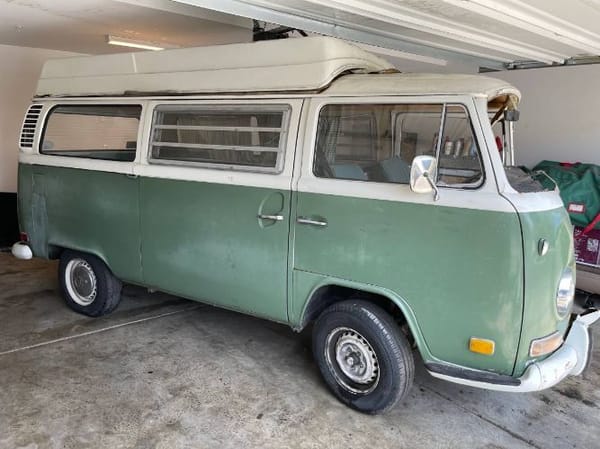 1972 Volkswagen Camper Bus  for Sale $10,995 