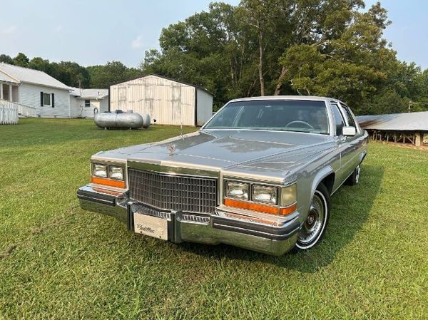 1980 Cadillac Fleetwood  for Sale $10,495 