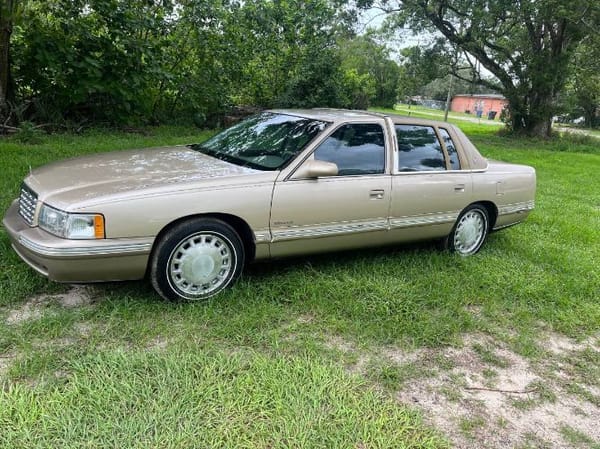 1998 Cadillac DeVille  for Sale $69,995 